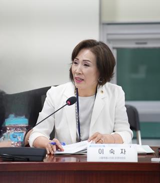 이숙자 서울시 운영위원장이 토론회 참석했다. (사진=서울시의회)