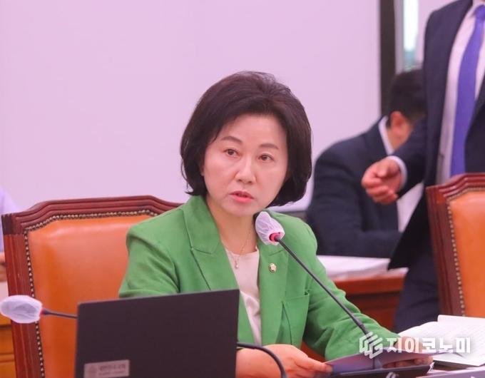 경기 화성시(갑) 송옥주 국회의원(더불어민주당·농림축산식품해양수산위원회). 사진 = 본인 제공.