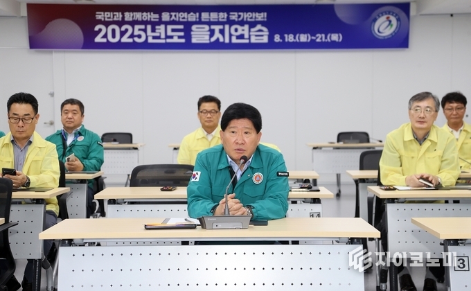 충남도의회, 홍성현 의장, 을지연습 훈련장 찾아 근무자 격려