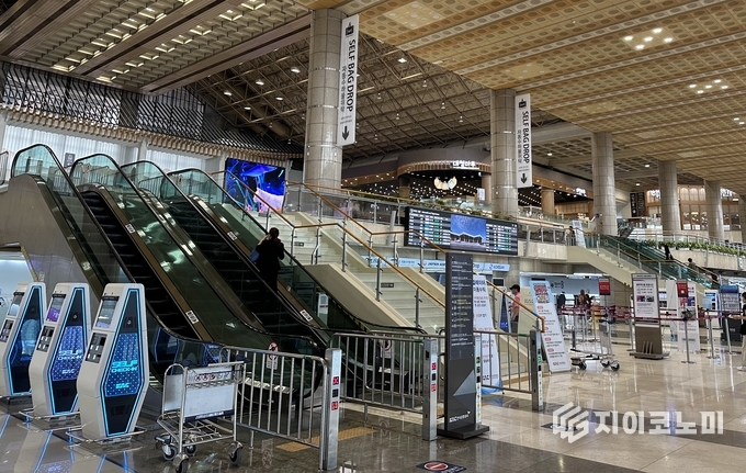 지난 7월 30일 뉴젠스가 한국지능정보사회진흥원 ‘개방화 및 지능화 솔루션 서비스 검증’ 과제 주관기관으로 선정되어 김포국제공항 국제선 구역에 실증단지를 구축하고, AI랜의 효과성을 선제적으로 검증하고 있다고 밝혔다. /사진=뉴젠스