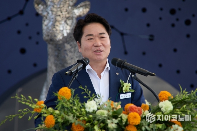 오세현 아산시장, ‘2025 모나밸리 국제아트페어’ 개막식 참석