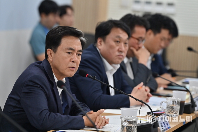 김태흠 지사, ‘제7차 경제상황 현장 점검회의’ 개최