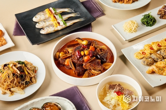 한화호텔앤드리조트 더 플라자가 추석을 맞아 92종의 선물세트와 ‘투 고(TO-GO)’ 상품을 선보인다. (▲더 플라자 추석 투 고(TO-GO) 상품). /사진=한화호텔앤드리조트