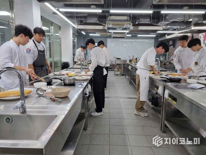 직업교육 내실화, 취업 두마리 토끼 잡았다. 광주시교육청 제공