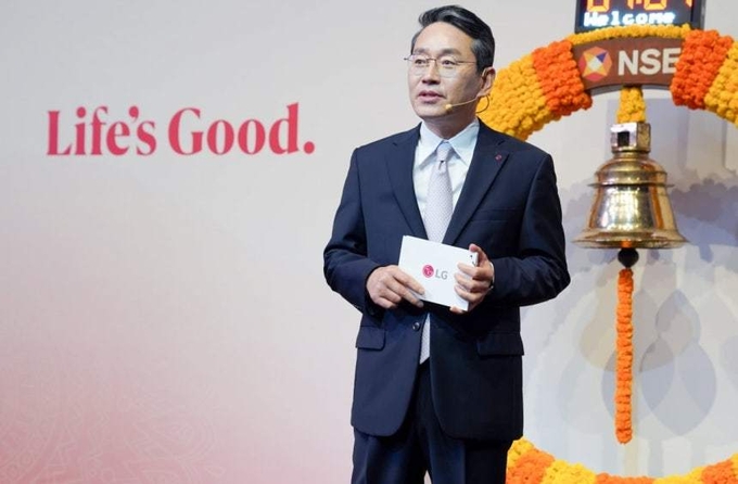 조주완 LG전자 최고경영자(CEO)가 14일(현지시간) 인도 뭄바이 국립증권거래소(NSE)에서 열린 인도법인 상장식에 참석하고 있다. 사진=LG전자 제공