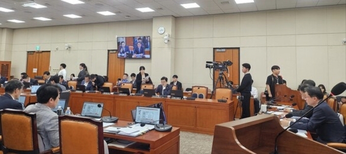 20일 국회에서 정무위 국정감사가 진행되고 있다.