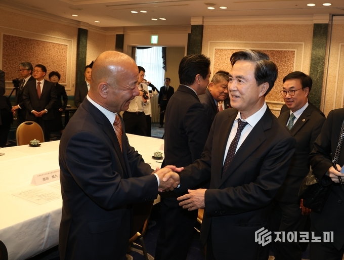 일본 출장 김태흠 지사, 문화교류 공연 앞두고 나라현지사 등 접견