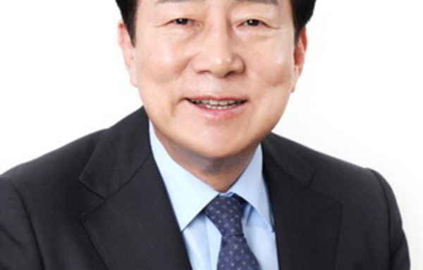 [뉴스룸 시선] “16년 장기 집권에 기업 비리 만연… 김기문 회장은 중소기업계 대표 자격 없다”
