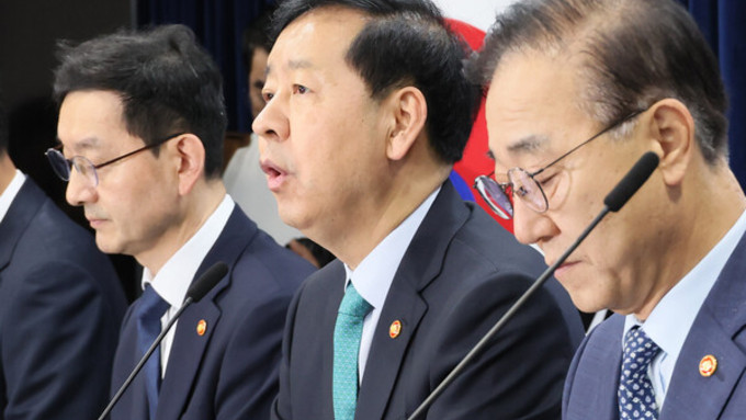 [세번째 부동산 대책] 정부, 서울 전역 규제지역 지정…과천·분당 등 경기 12곳도 포함