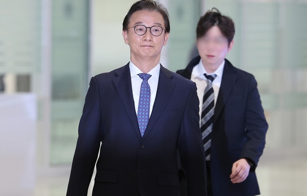 이 대통령, '통일교 의혹' 전재수 해수장관 사의 수용하기로