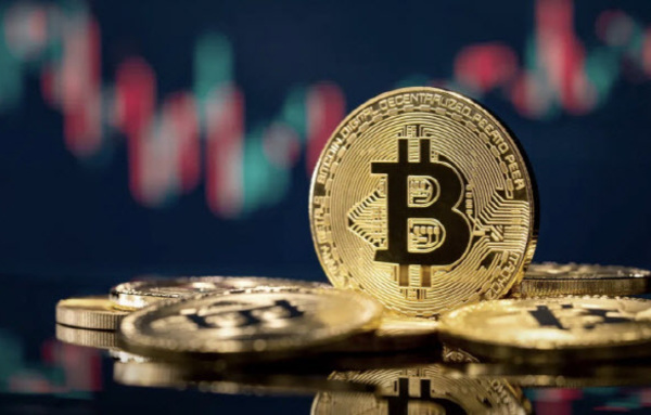 또 흔들리는 비트코인…“붕괴 아닌 거시 변수의 충격 누적”