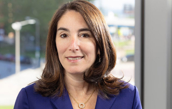 “금리, 당분간 멈춘다”…연준, 인플레·고용 ‘양쪽 리스크’ 경계