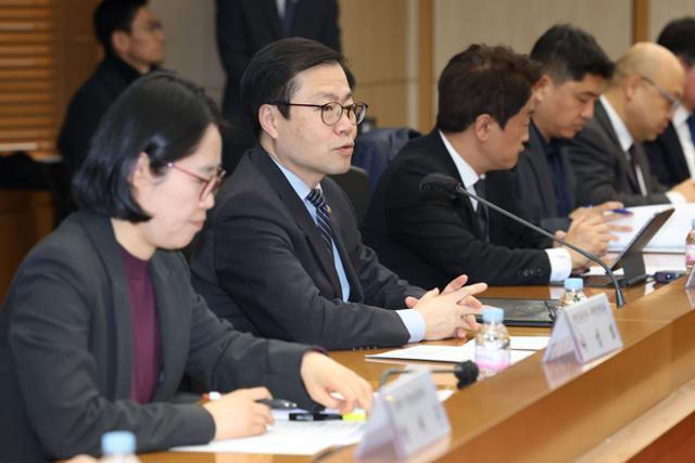 중동 사태에 수출 중소기업 '직격탄'...정부, 물류·금융 긴급 지원 확... - 뉴스 썸네일 이미지