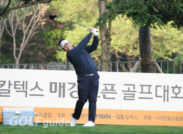 제37회 GS칼텍스 매경오픈 1R 김성윤 10번홀 티 샷