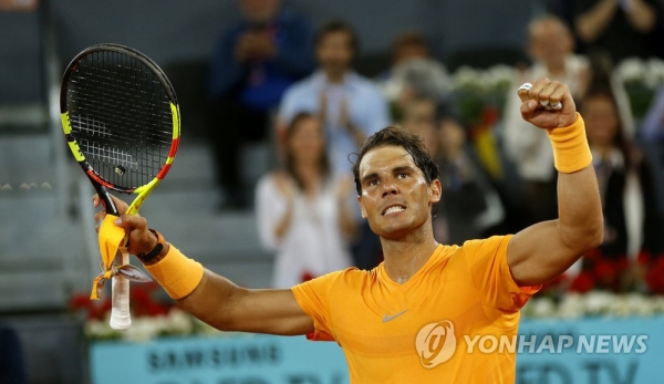 클레이코트에서 50 세트 연속 승리의 대기록을 세운 세계랭킹 1위 라파엘 나달(스페인)