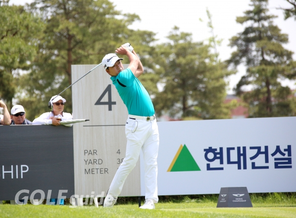 제네시스 챔피언십 1R 김승혁 4번홀 티 샷
