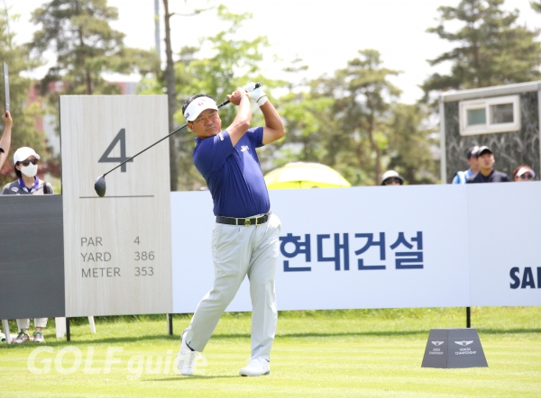 제네시스 챔피언십 1R 최경주 4번홀 티 샷