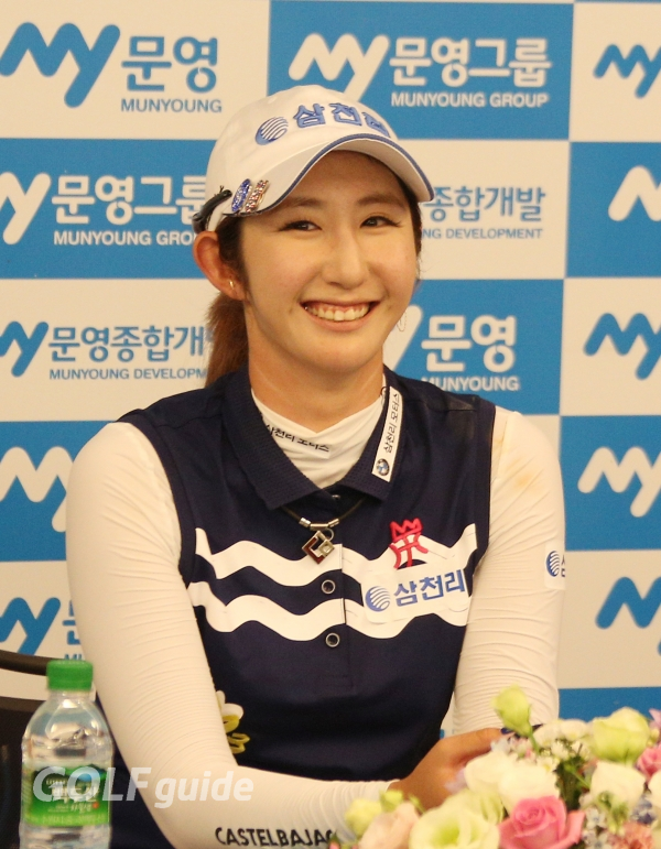 MY 문영 퀸즈파크 챔피언십 2018 1R 인터뷰중인 배선우