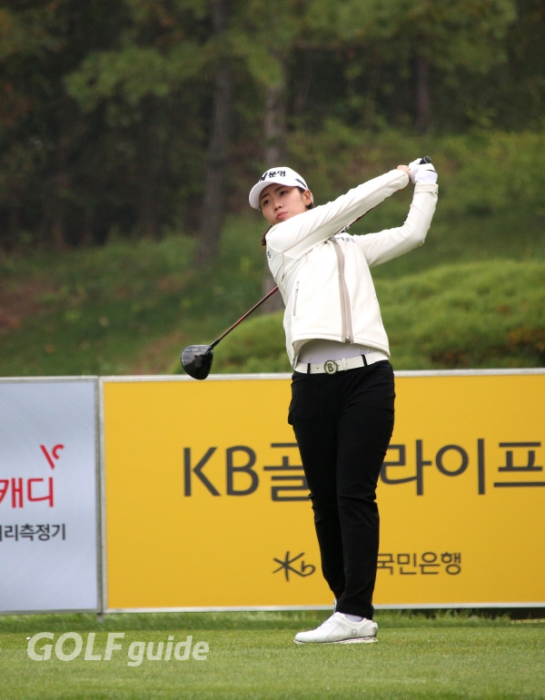 KB금융 스타챔피언십 1R 안나린 티 샷