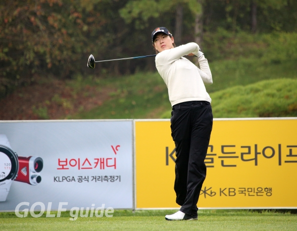 KB금융 스타챔피언십 1R 이정민 티 샷