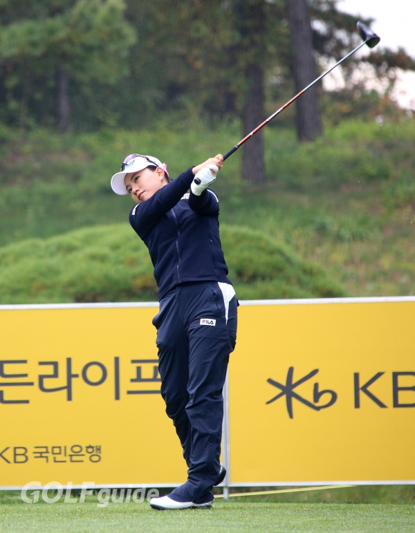 KB금융 스타챔피언십 1R 허다빈 티 샷