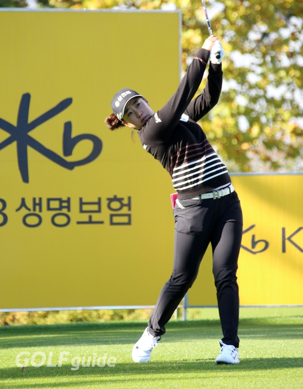KB금융 스타챔피언십 2R 김해림 티 샷