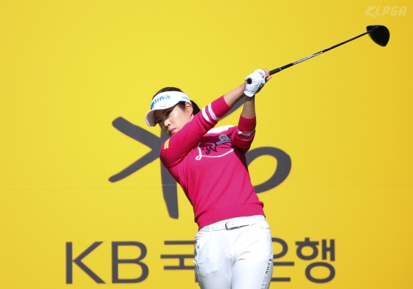 이승현 5번홀 티 샷