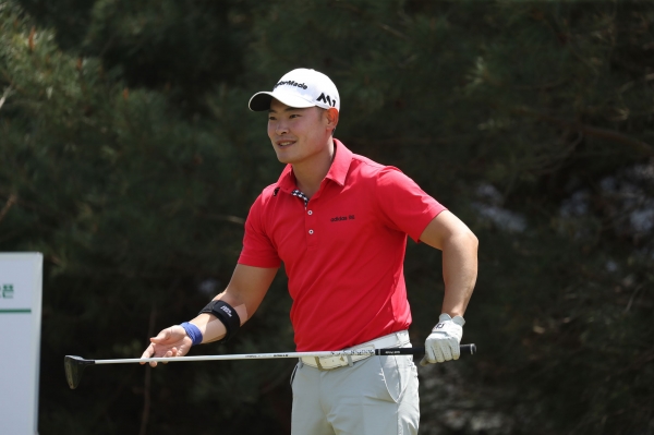 2015년 KPGA 장타상 수상자 마르틴 김