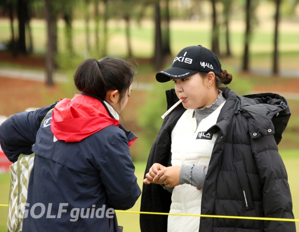 크리스 F&C 제41회 KLPGA 챔피언십 2R 박신영