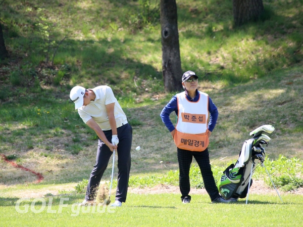 코리안투어 제38회 GS칼텍스 매경오픈 2R 이한구 두번째 샷