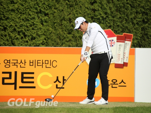 제2회 휴온스 엘라비에 셀러브리티 프로암 1R 김태우 티 샷