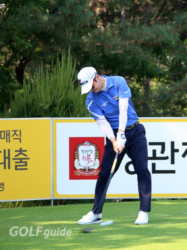 KB금융 리브챔피언십 1R 현정협 티 샷