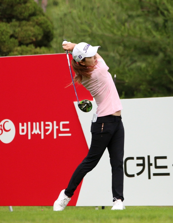 비씨카드 · 한경 레이디스컵 2019 김나현 티 샷