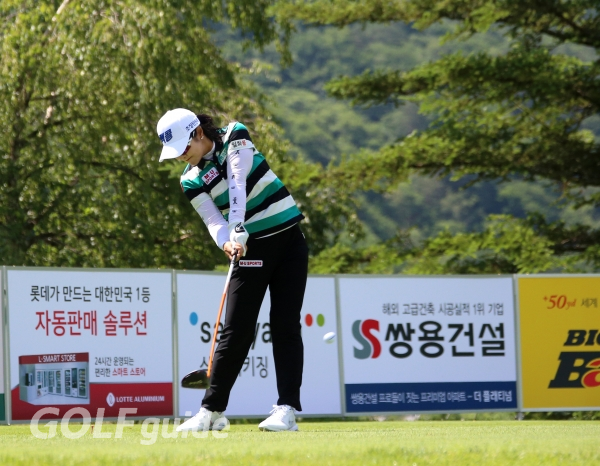 맥콜 · 용평리조트 오픈 with SBS Golf 1R 윤슬아 티 샷