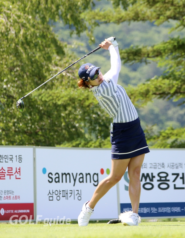 맥콜 · 용평리조트 오픈 with SBS Golf 1R 김지현 티 샷