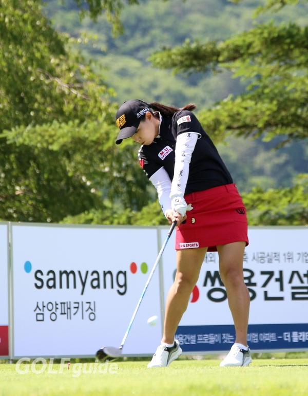 맥콜 · 용평리조트 오픈 with SBS Golf 1R 김보배2 티 샷