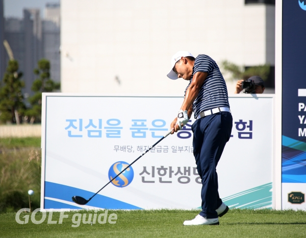 제35회 신한동해오픈 1R 16번홀 강성훈 드라이버 티 샷