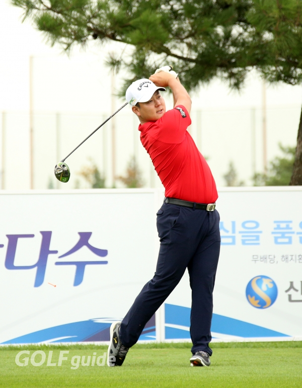 제35회 신한동해오픈 2R 함정우 드라이버 티 샷