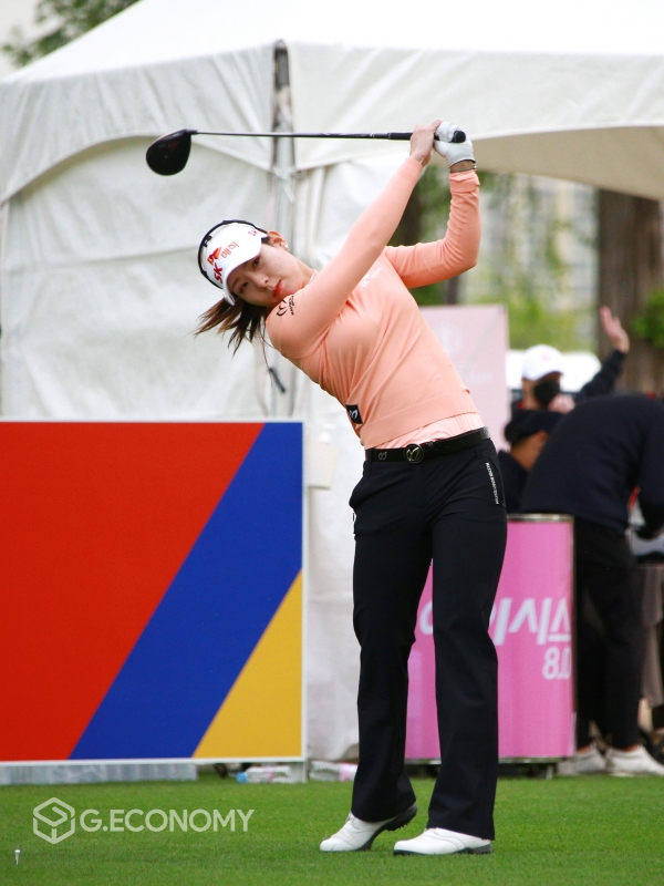 제42회 KLPGA 챔피언십 1R 김자영2 티 샷