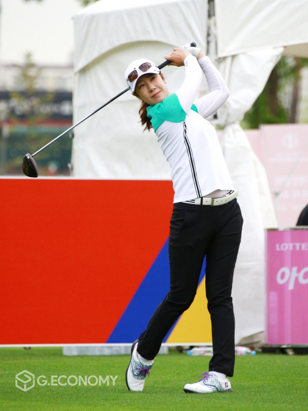 제42회 KLPGA 챔피언십 1R 박유나 티 샷