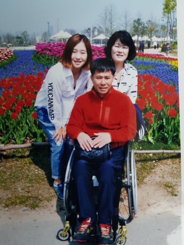 이정은6와 부모님