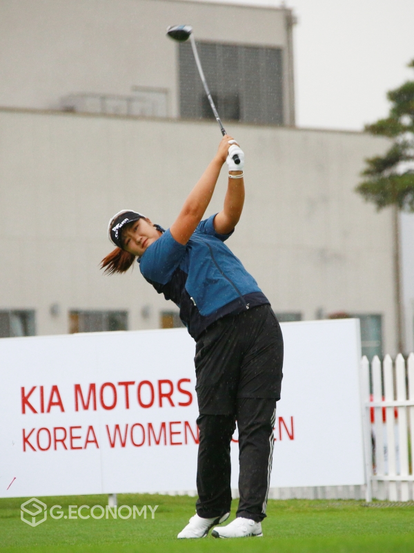 기아자동차 제34회 한국여자오픈 골프선수권대회 2R 유해란 티 샷