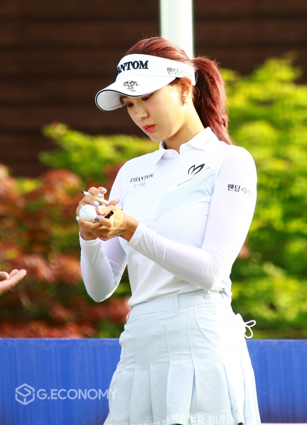 맥콜 · 용평리조트 오픈 with SBS Golf 1R 유현주
