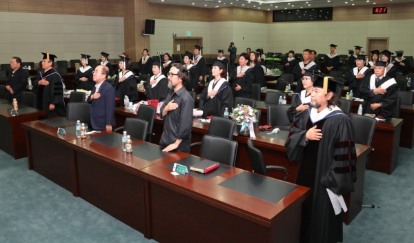 사진 = 한서대 평생교육원 예술인문노블레스 최고위 1기수료식