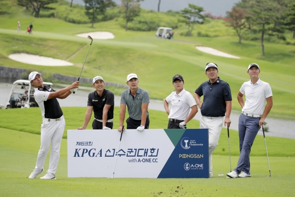 63m 어프로치 챌린지에 참가한 선수들의 모습