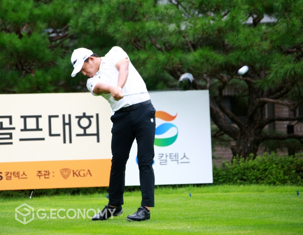 제39회 GS칼텍스 매경오픈 1R 김승혁 티 샷