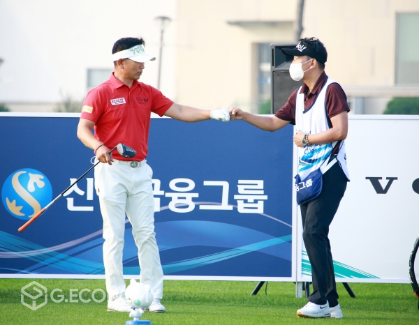 제36회 신한동해오픈 2R 양용은