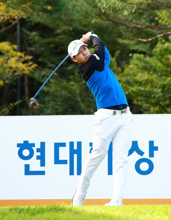 현대해상 최경주 인비테이셔널 1R 문도엽 티 샷
