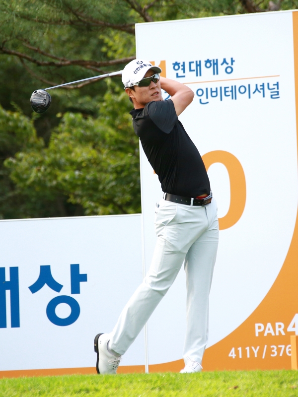 현대해상 최경주 인비테이셔널 2R 김경태 티 샷