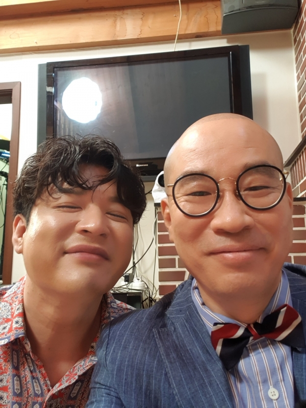 ▲ 슈퍼주니어 신동, 최형만 얼굴까지 신구조합 ‘살아있다’